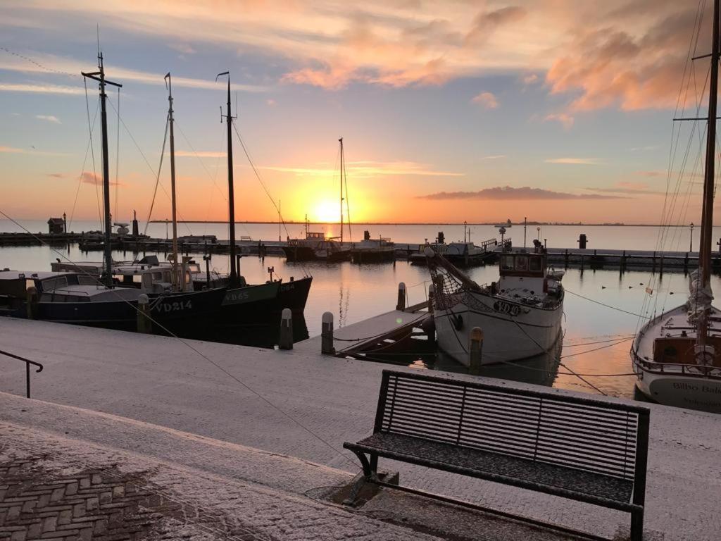 B&B Casandra Volendam Exterior foto
